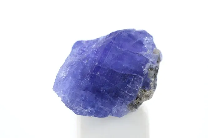 birthstone-december-tanzanite