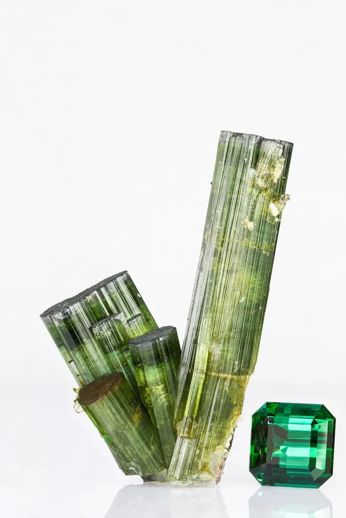 birthstone-october-tourmaline-green-raw-and-cut-stones